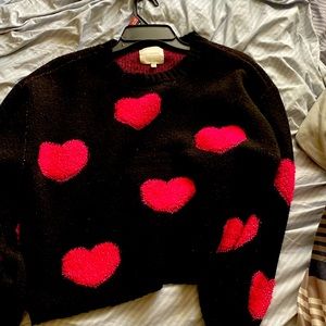 Sweater with pink hearts black